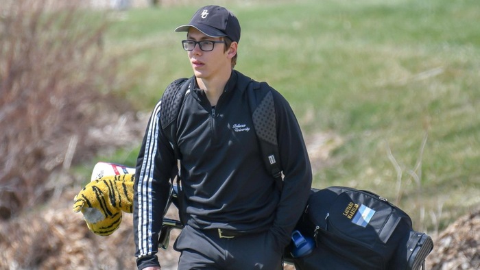 Bruins five shots back after first round of SCU Invite