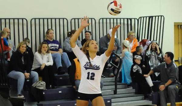 Sunny Bell made her final career appearance Thursday night, recording an ace on the opening serve.