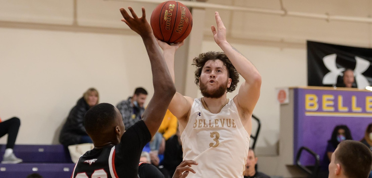 Vinny Belcaster scored a team-high 21 points for the Bruins on Saturday.