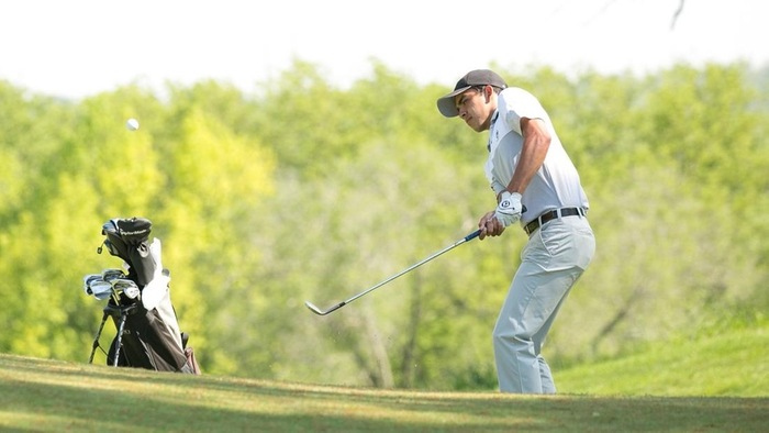 Andre Becerra shot a team-best 1-under on Tuesday at the GV Viking Classic