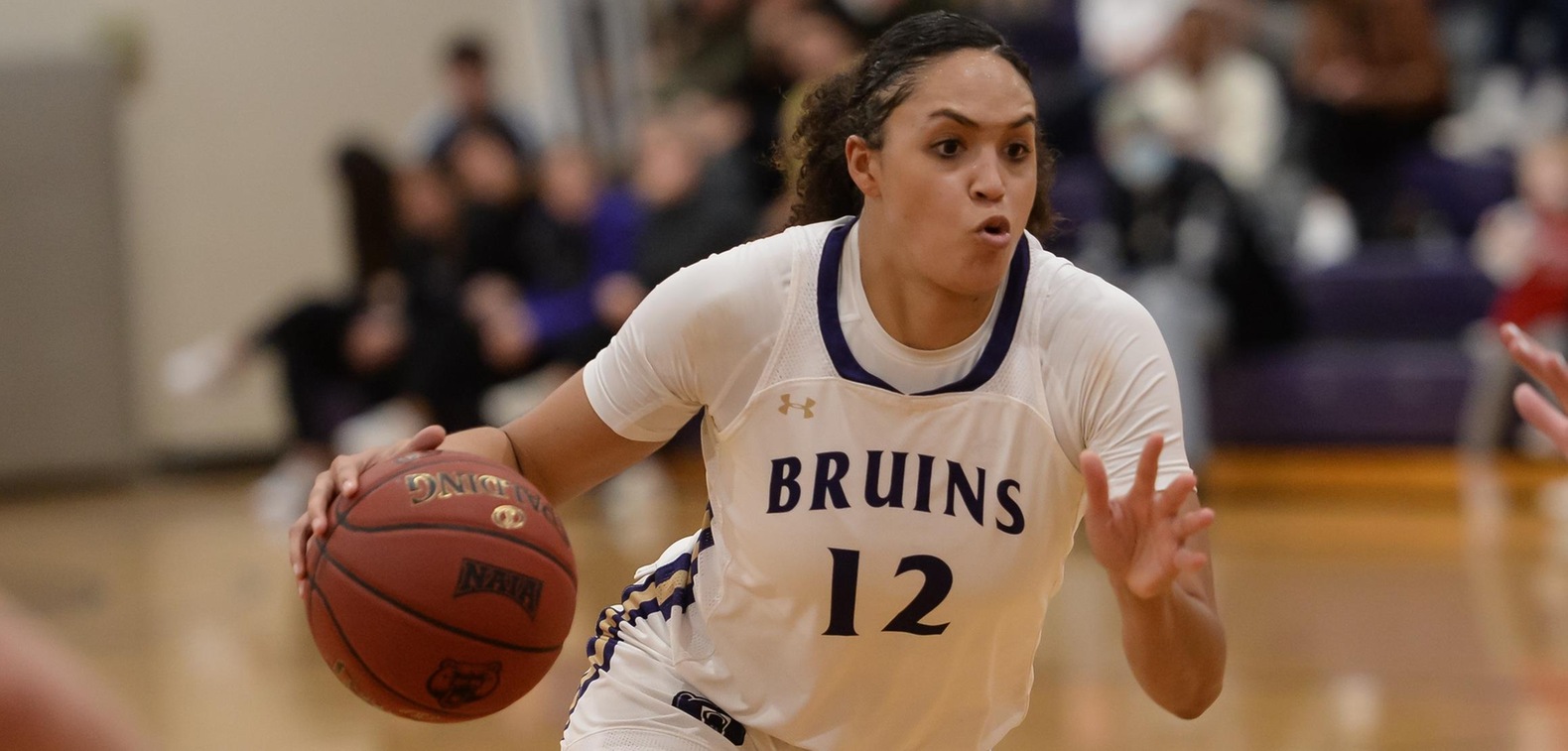Elexis Martinez led the Bruins with 13 points and six rebounds.