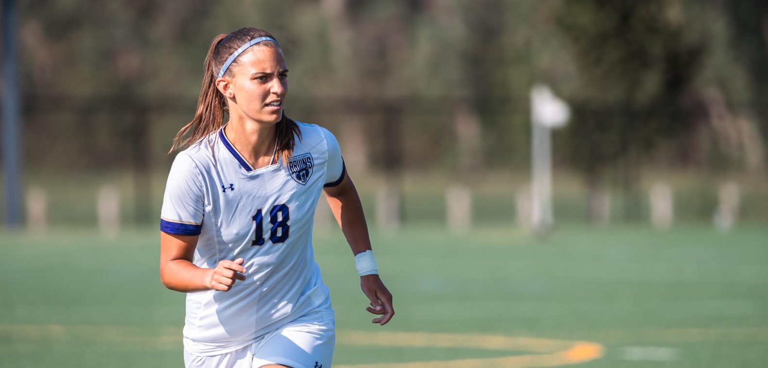 Bruins bounce back with 1-0 win over MACU