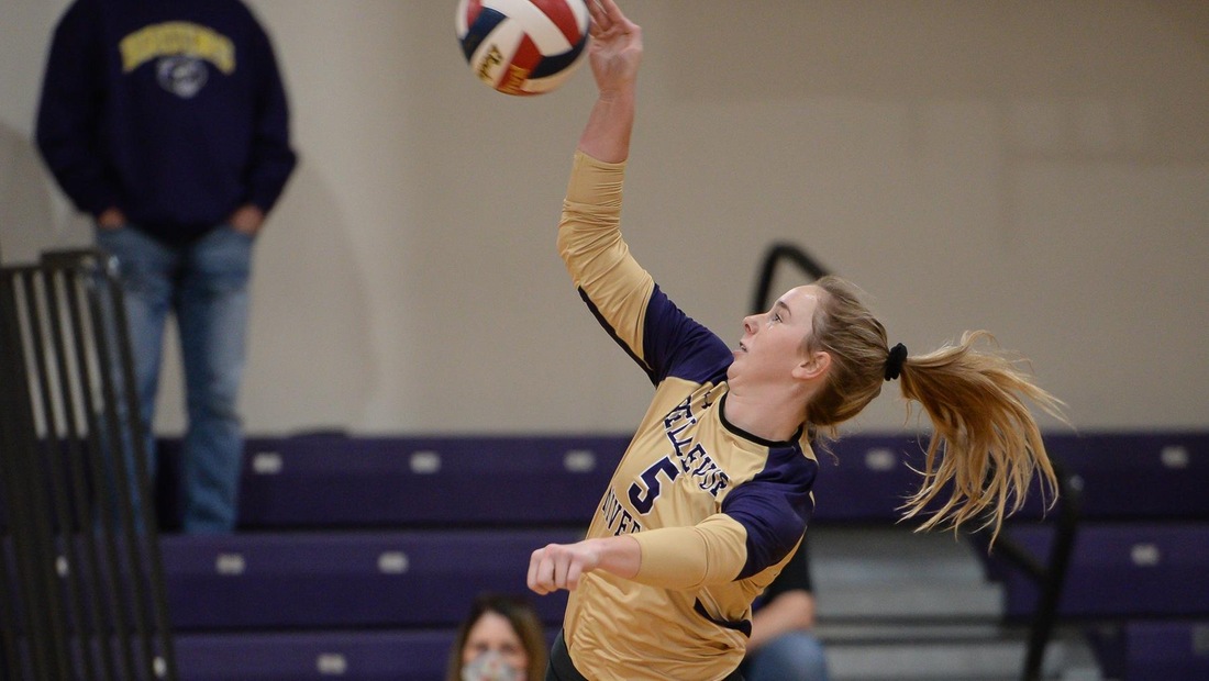 Sierra Athen totaled 19 kills in BU's two matches at the MBU Spartan Invitational on Friday.